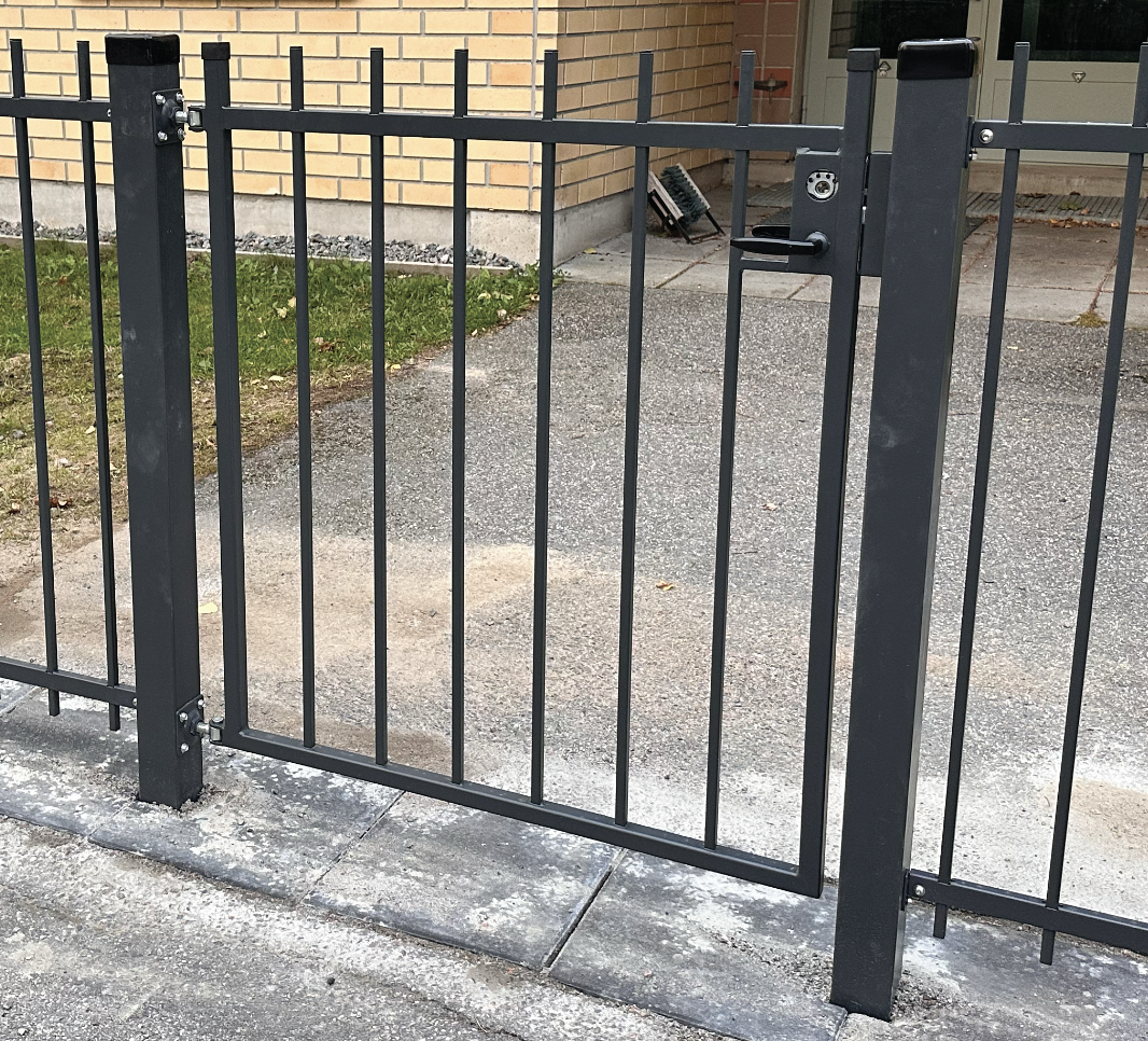 Kevyt kävelyportti abloy lukituksella